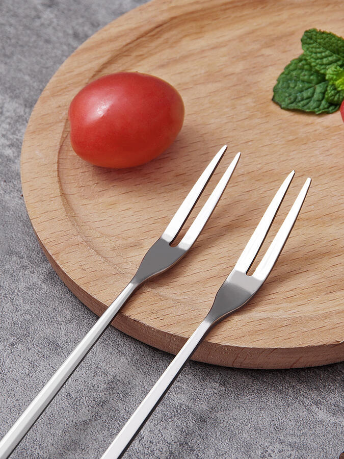Dessert Stainless Steel Forks - Image 2