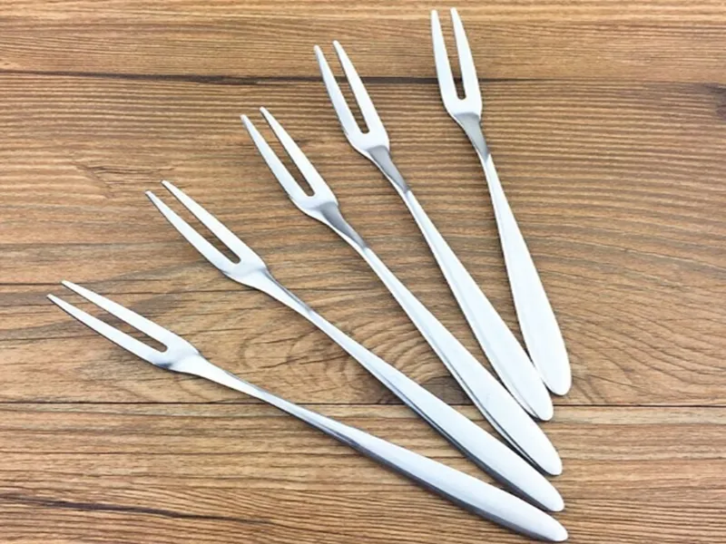 Dessert Stainless Steel Forks - Image 4